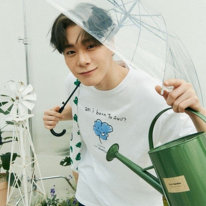 A moment captured by Moonbin (ASTRO)'s fan