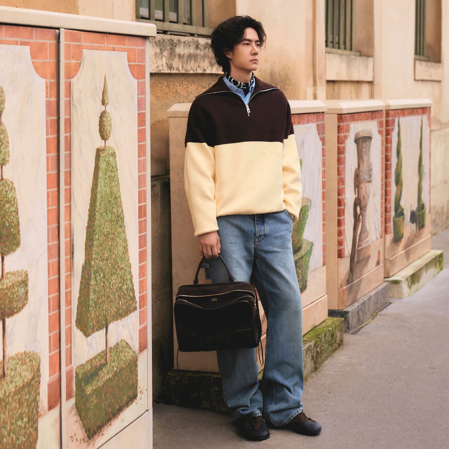 Behind-the-scenes cut of Wang Yibo