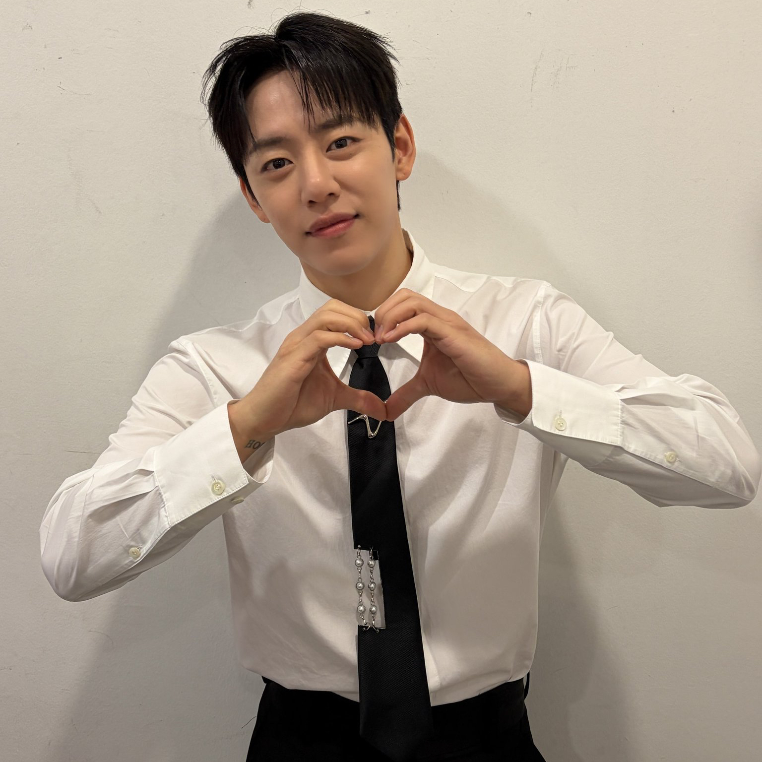 大賢 (B.A.P)粉絲拍下的瞬間