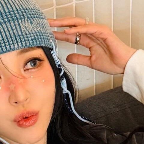 ムンビョル (MAMAMOO)の舞台裏ショット