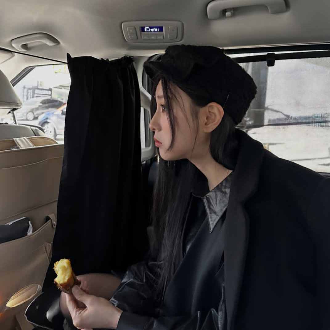 オ・ハヨン (Apink)の舞台裏ショット