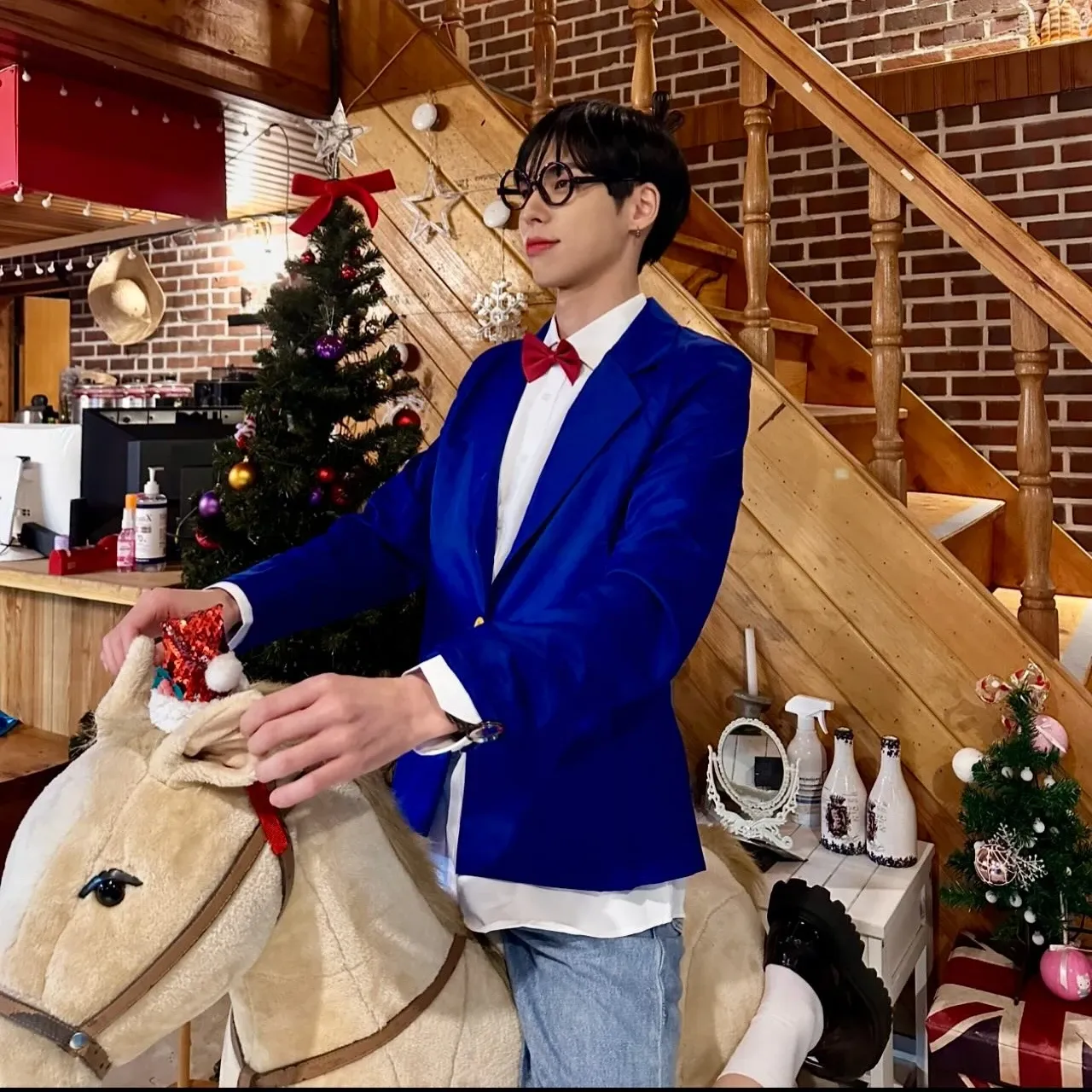 Behind-the-scenes cut of BX (CIX)