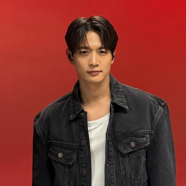 Popular profile picture of Minho (SHINee) loved by fans