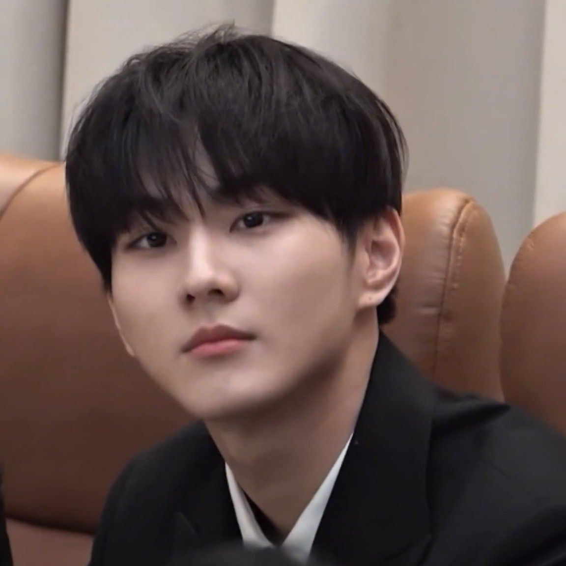 Latest photo of Jungwon (ENHYPEN)