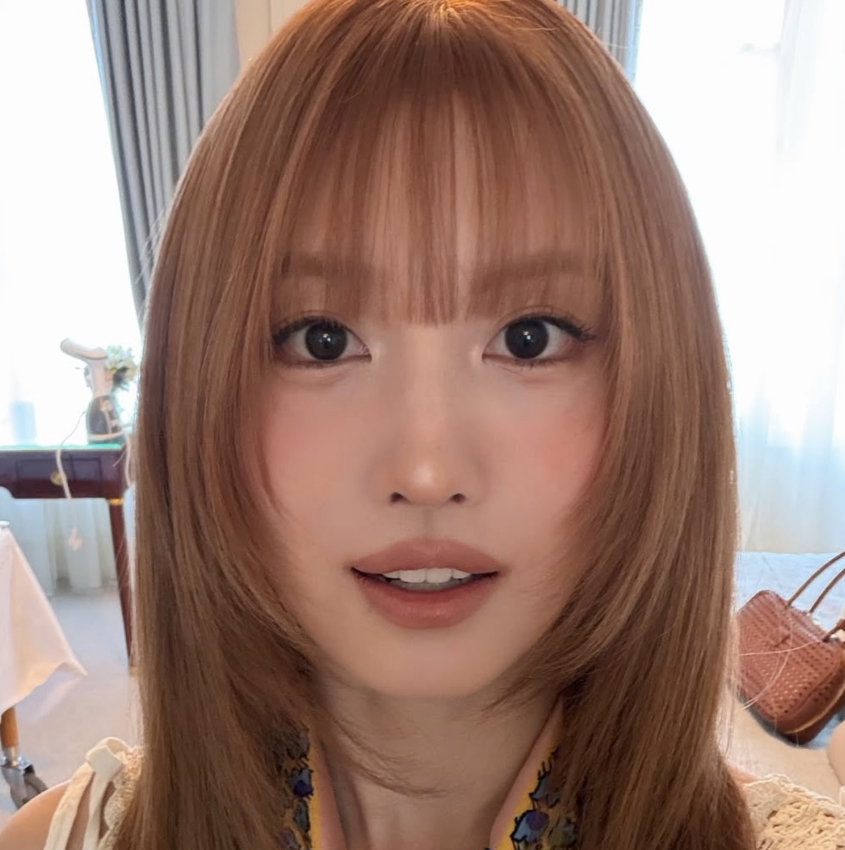 Foto terbaru Momo (TWICE)