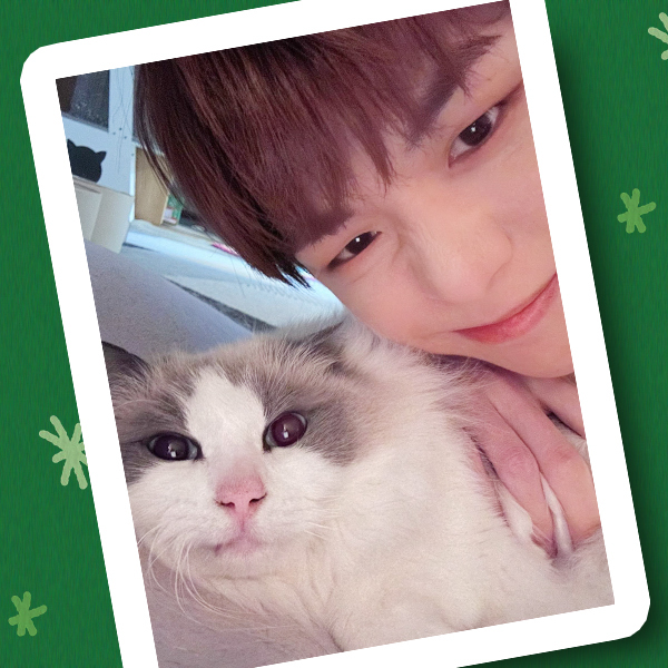 강다니엘의 최신 사진