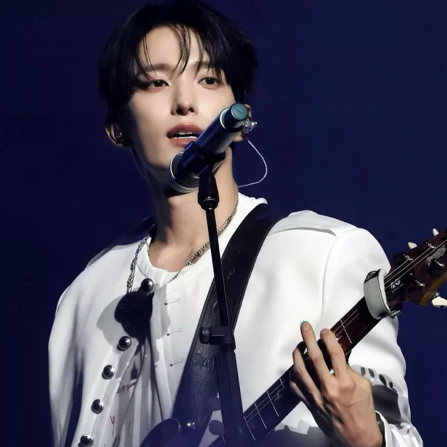 Latest photo of DK (SEVENTEEN)