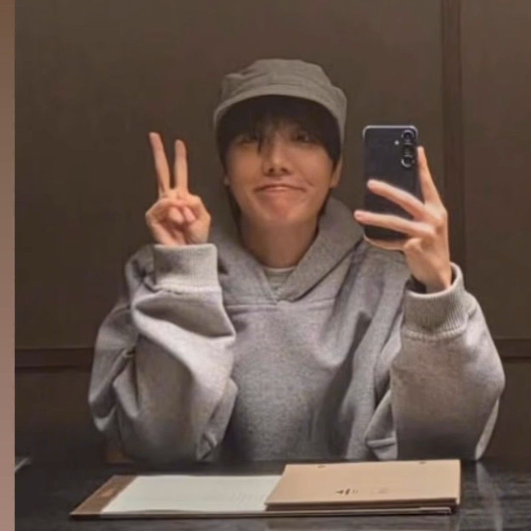 J-hope (防彈少年團)的最新照片