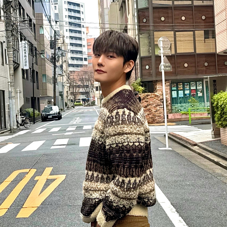 A moment captured by Seunghun (CIX)'s fan