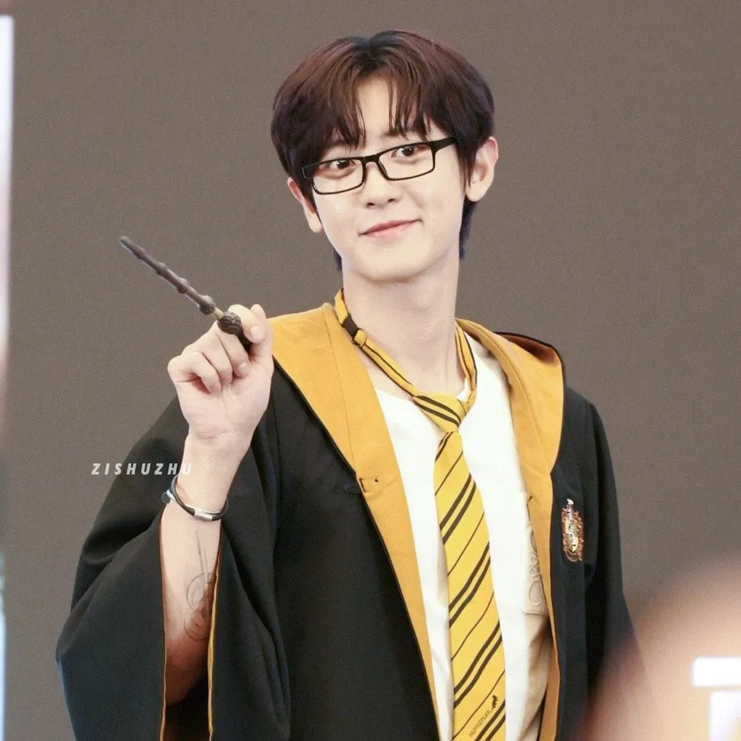 찬열 (EXO)의 비하인드 컷