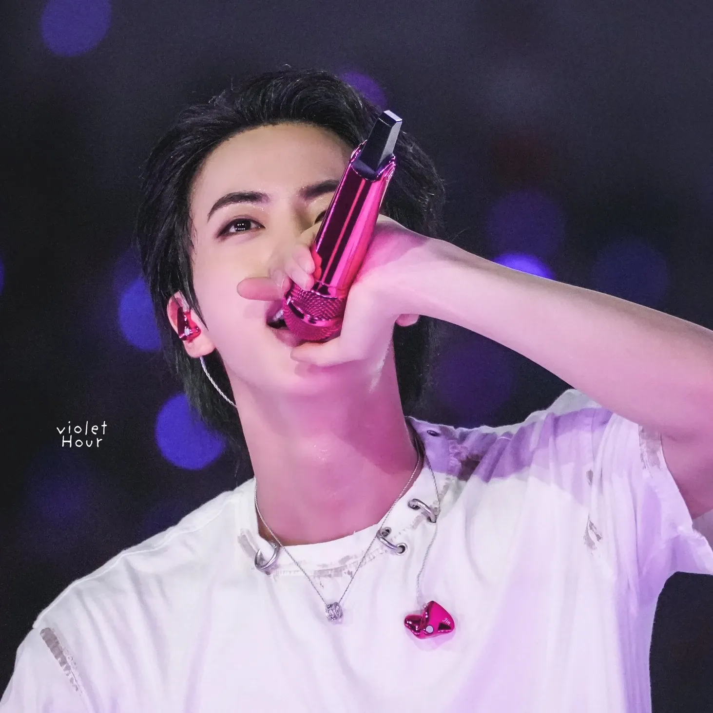 Momen yang diabadikan oleh penggemar Jin (BTS)