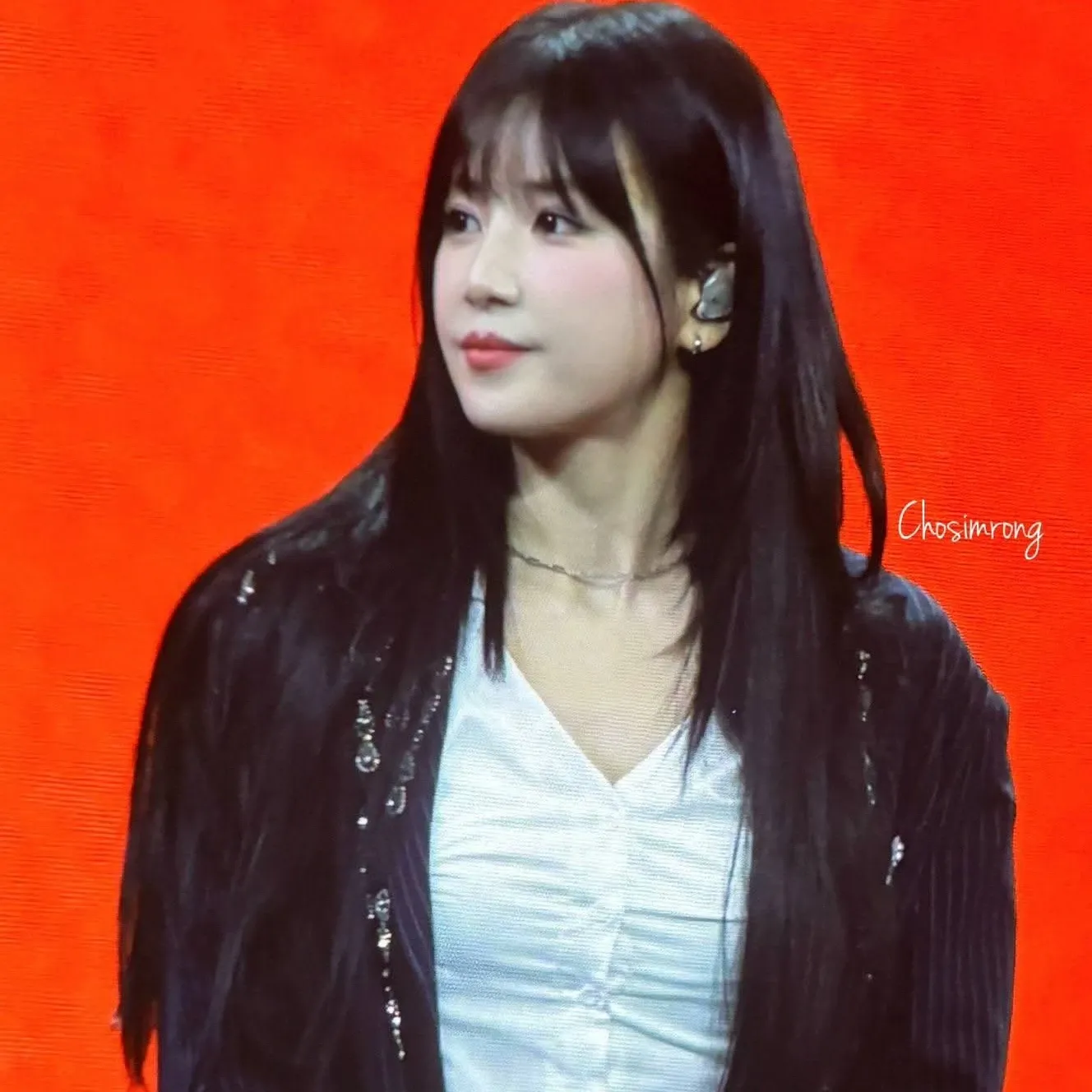 Behind-the-scenes cut of Park Chorong (Apink)