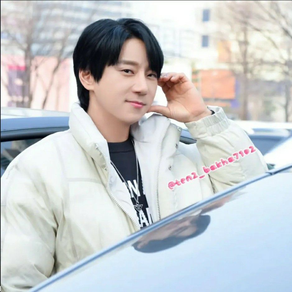 黃致列的最新活動照片