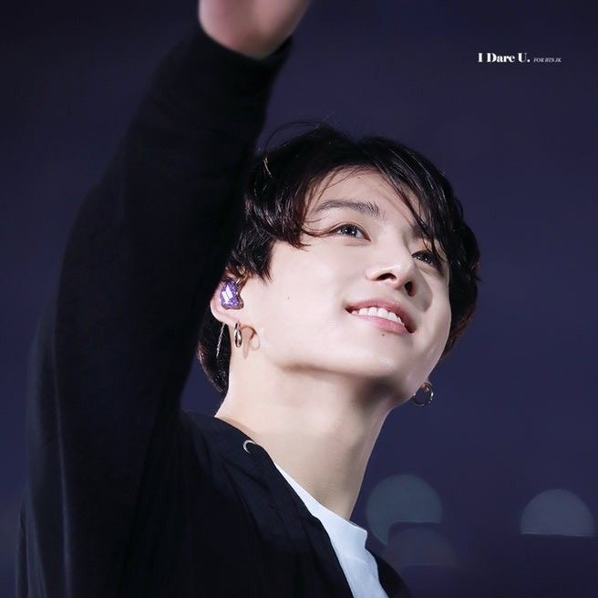 A moment captured by Jungkook (BTS)'s fan