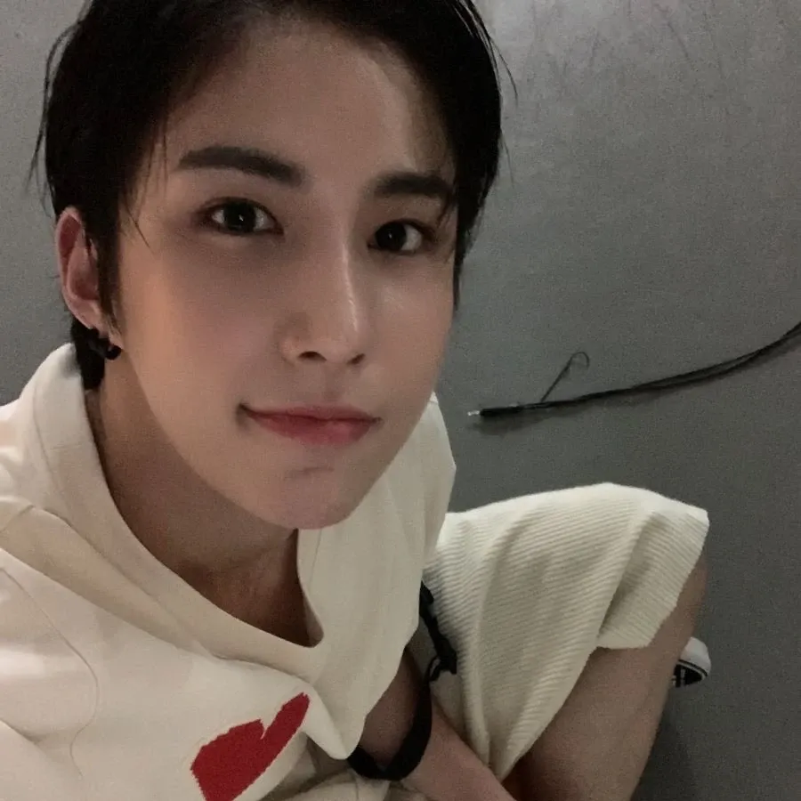 Recent activity shot of Wow (A.C.E)