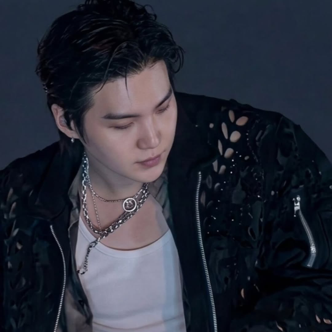 Momen yang diabadikan oleh penggemar SUGA (BTS)