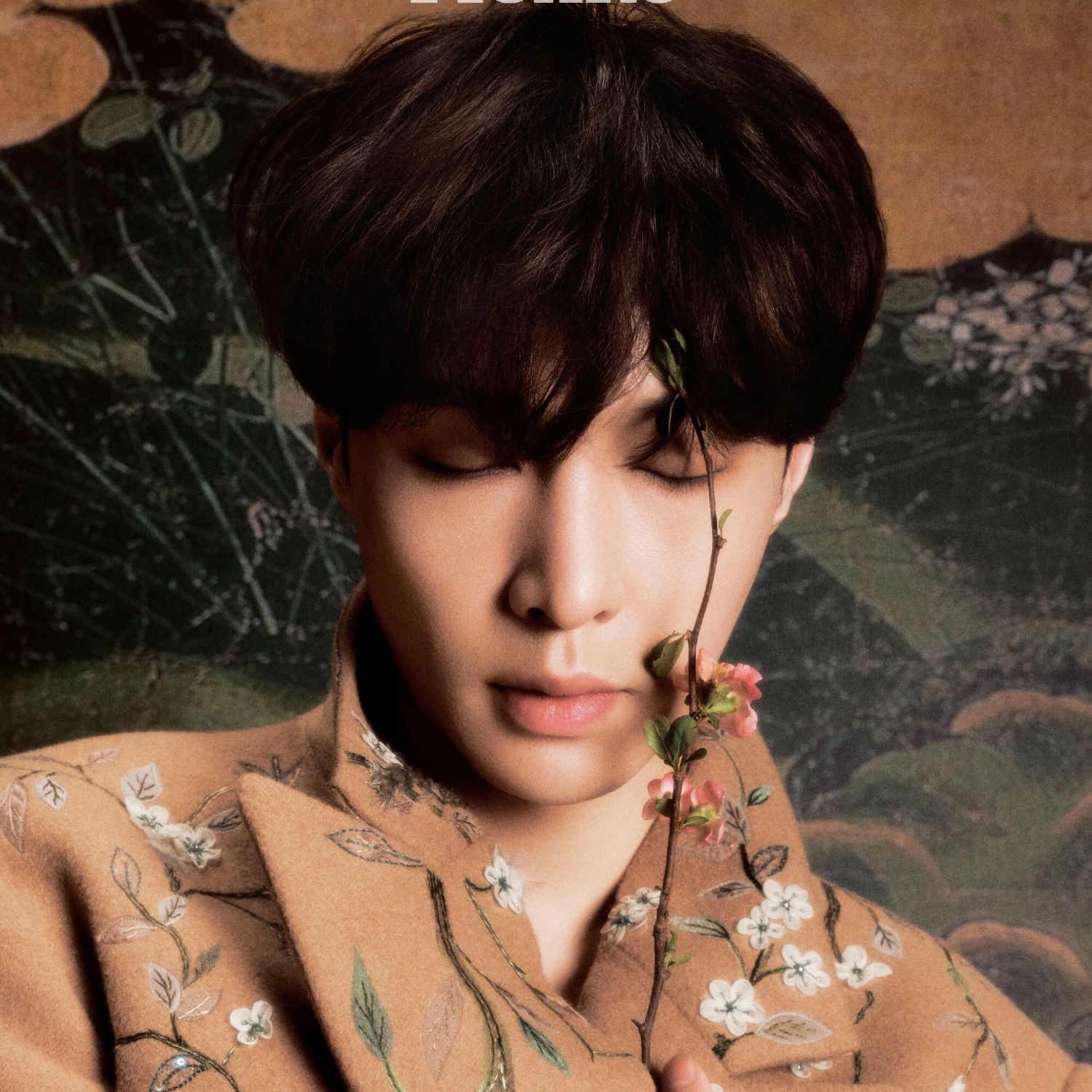 Foto aktivitas terbaru Lay (EXO)