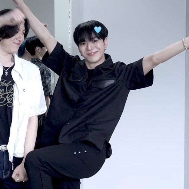 윤재혁 (TREASURE) 최근 활동샷