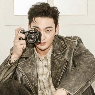 Momen yang diabadikan oleh penggemar Baekho