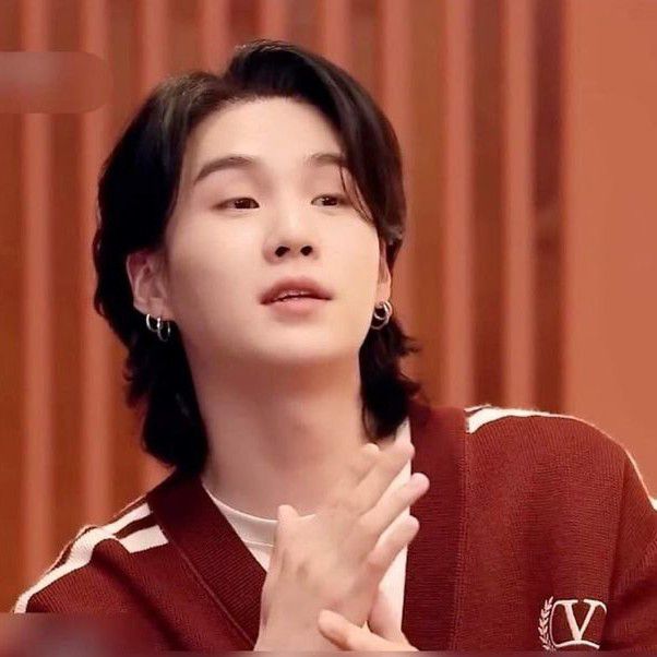 SUGA (BTS)の最新写真