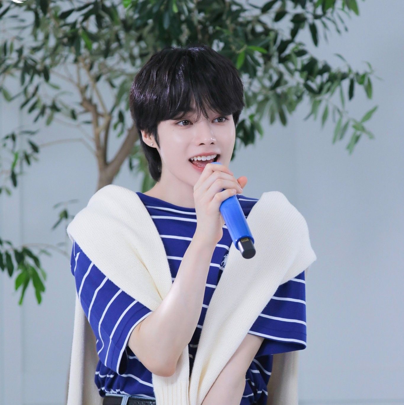 A moment captured by Hanbin (TEMPEST)'s fan