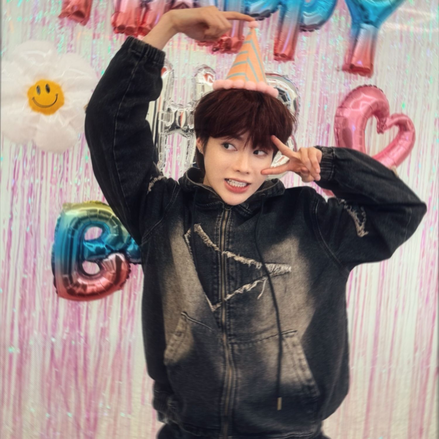 Latest photo of Hanbin (TEMPEST)