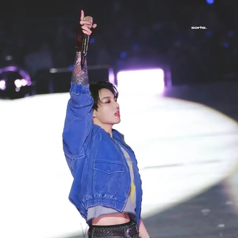 Latest photo of Jungkook (BTS)