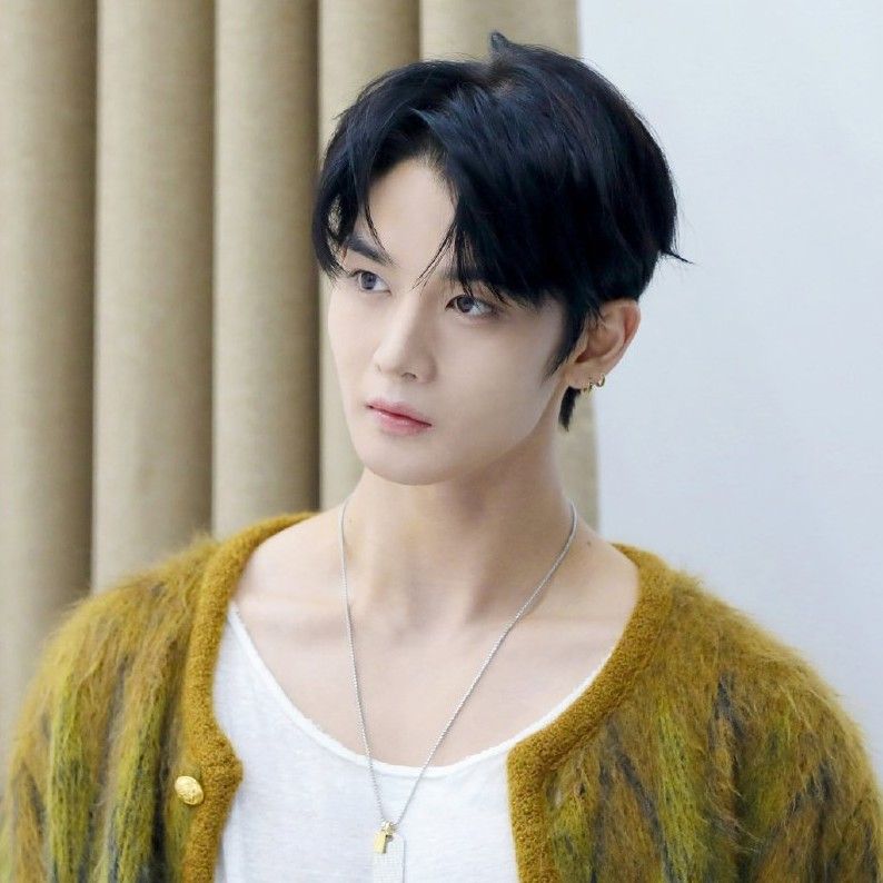 A moment captured by Bae Jinyoung's fan