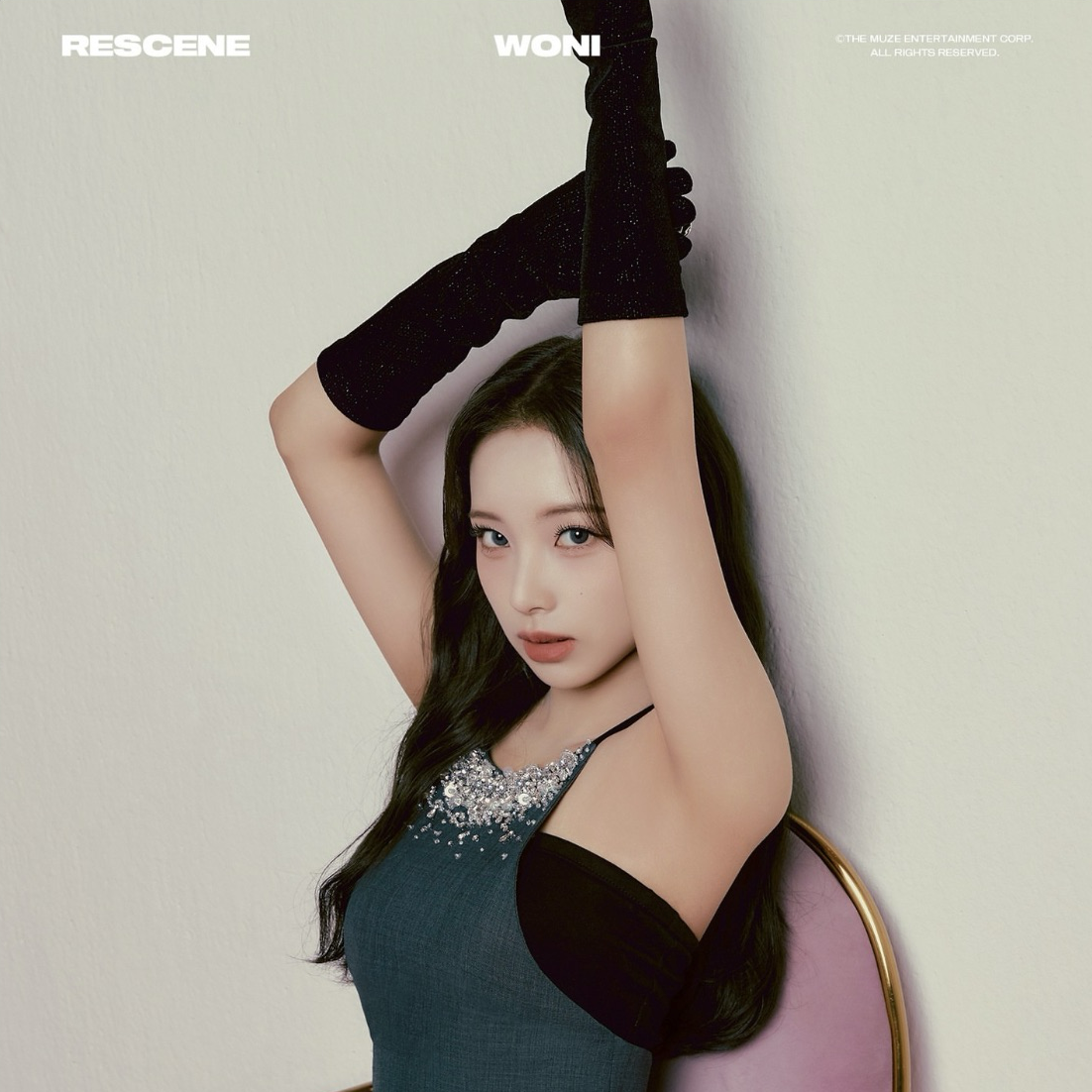 A moment captured by Woni (RESCENE)'s fan