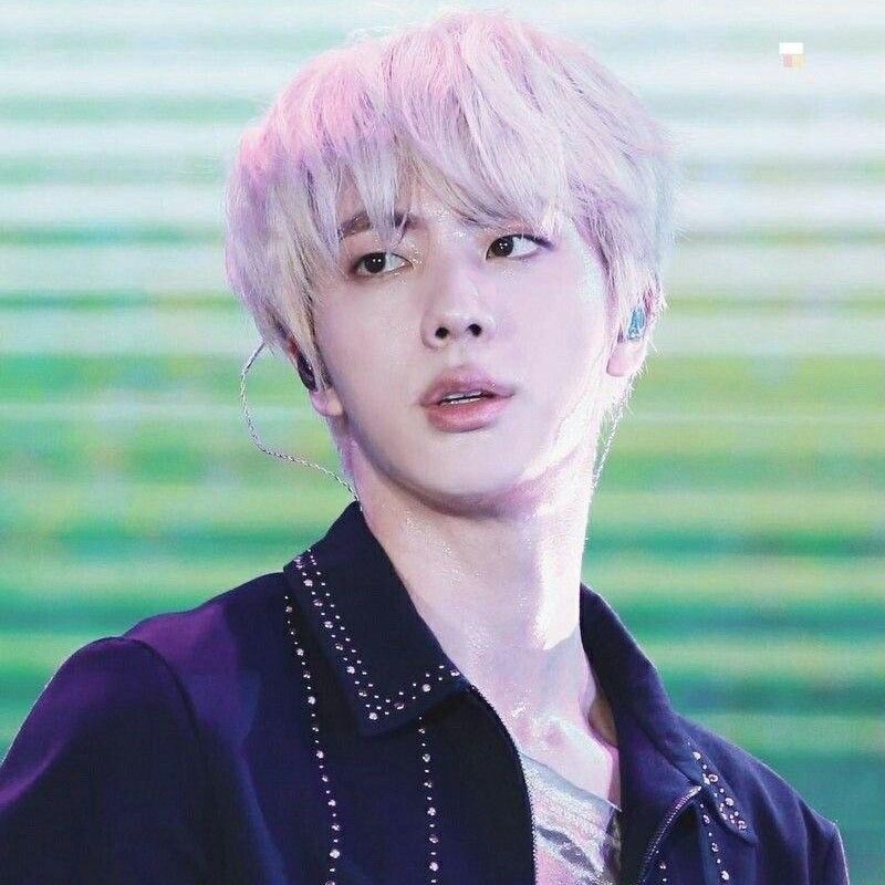 Potret di balik layar Jin (BTS)