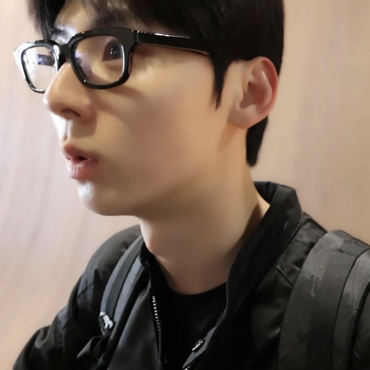 Recent activity shot of Hwang Minhyun