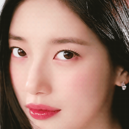 Latest photo of Suzy