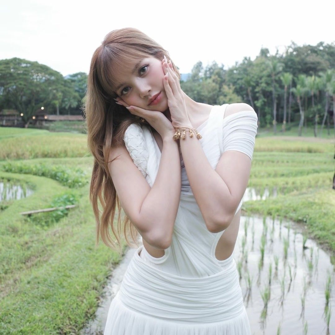 Potret di balik layar Lisa (BLACKPINK)