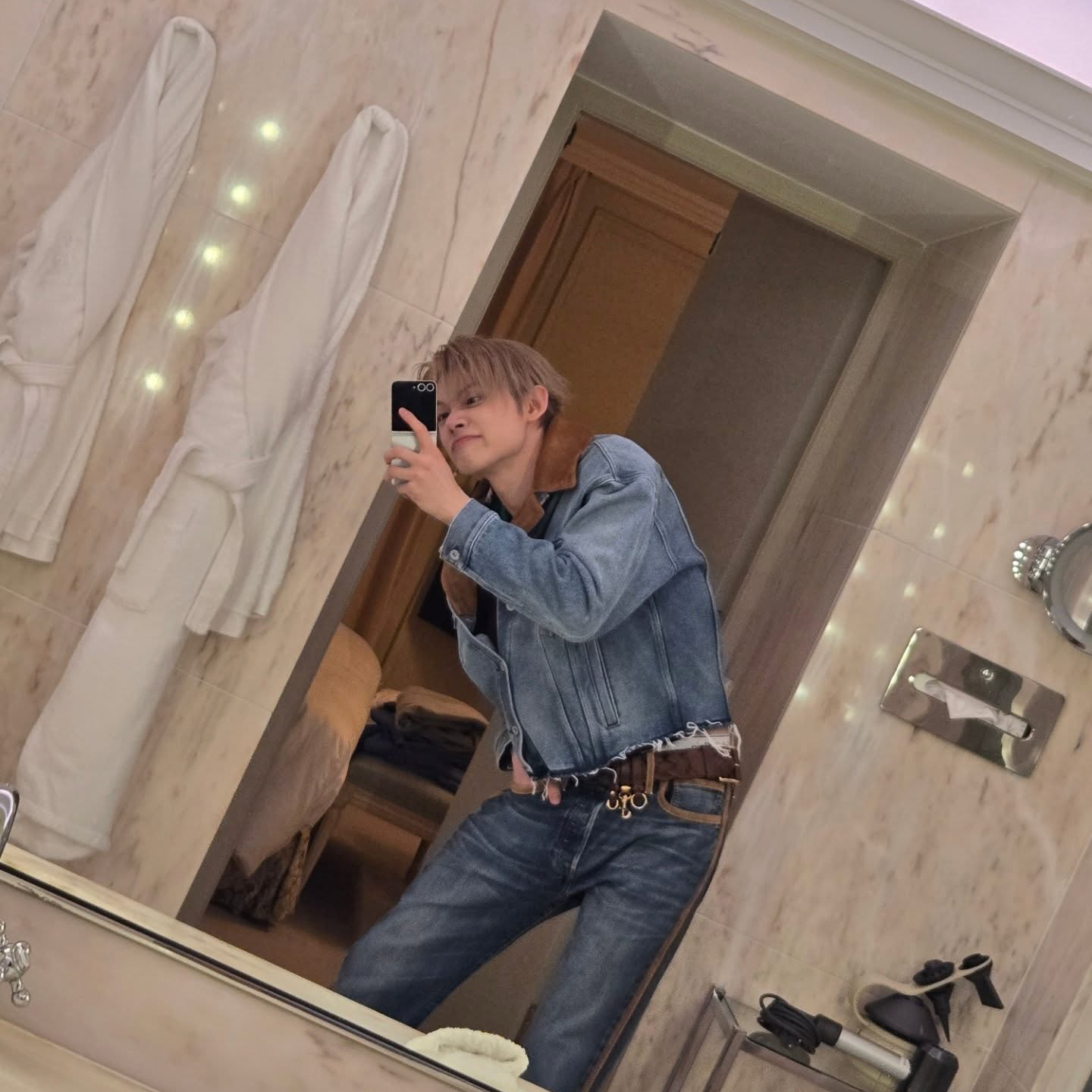 Foto terbaru Yeonjun (TOMORROW X TOGETHER)