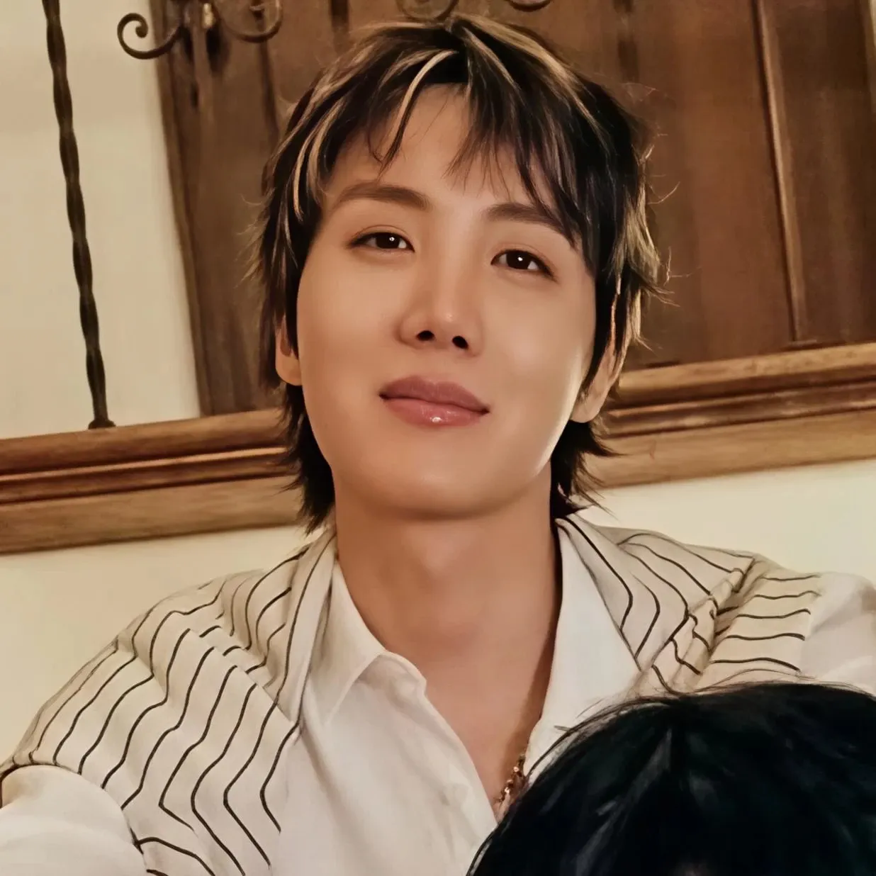 제이홉 (방탄소년단)의 비하인드 컷