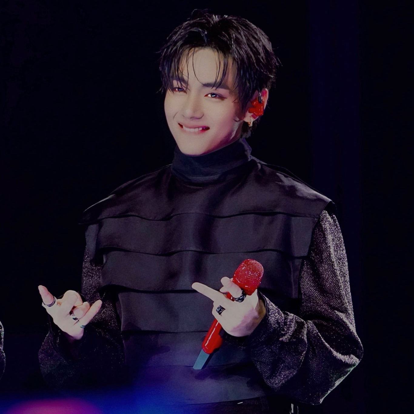 뷔 (방탄소년단)의 비하인드 컷