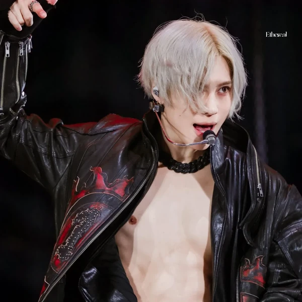 Signature photo of Taemin (SHINee) capturing their charm