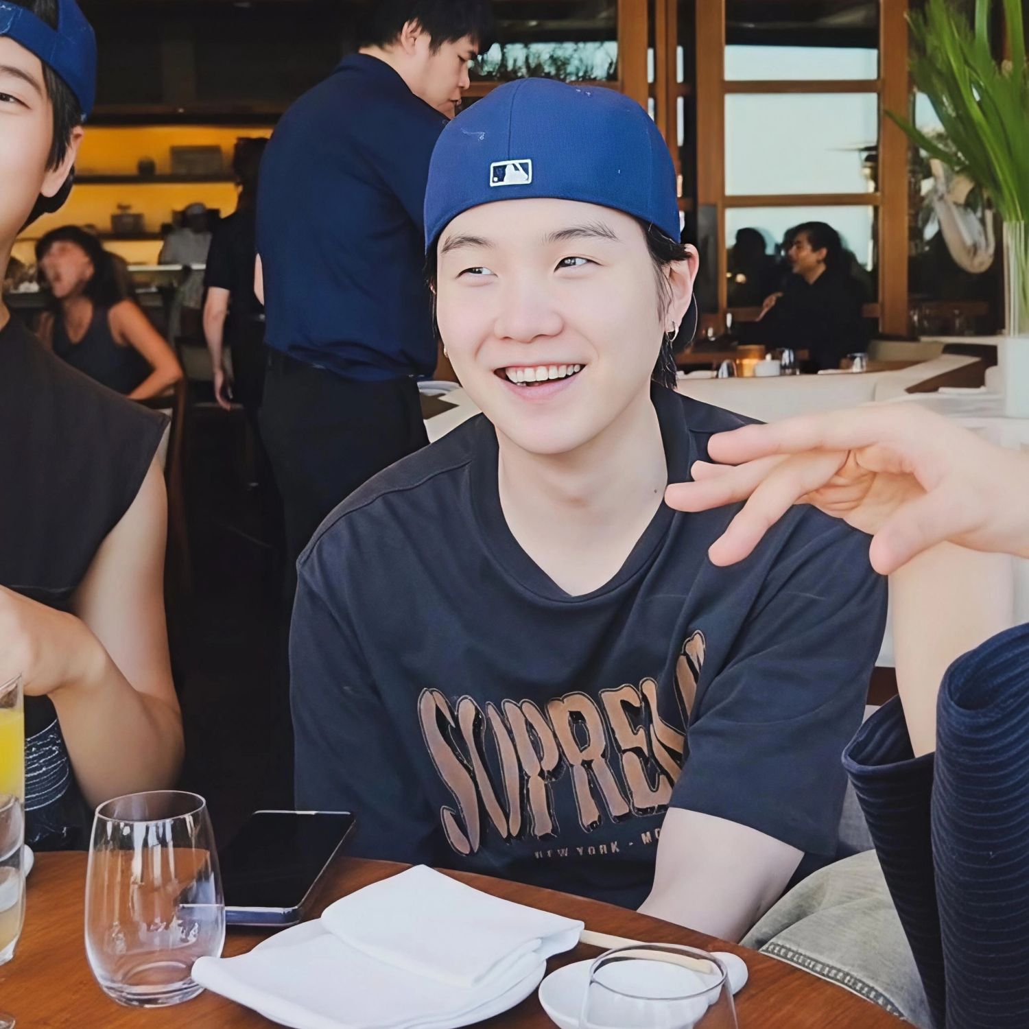 슈가 (방탄소년단) 최근 활동샷