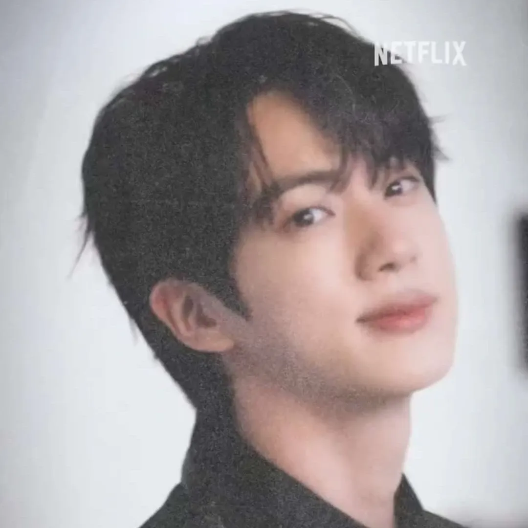 진 (방탄소년단)의 최신 사진