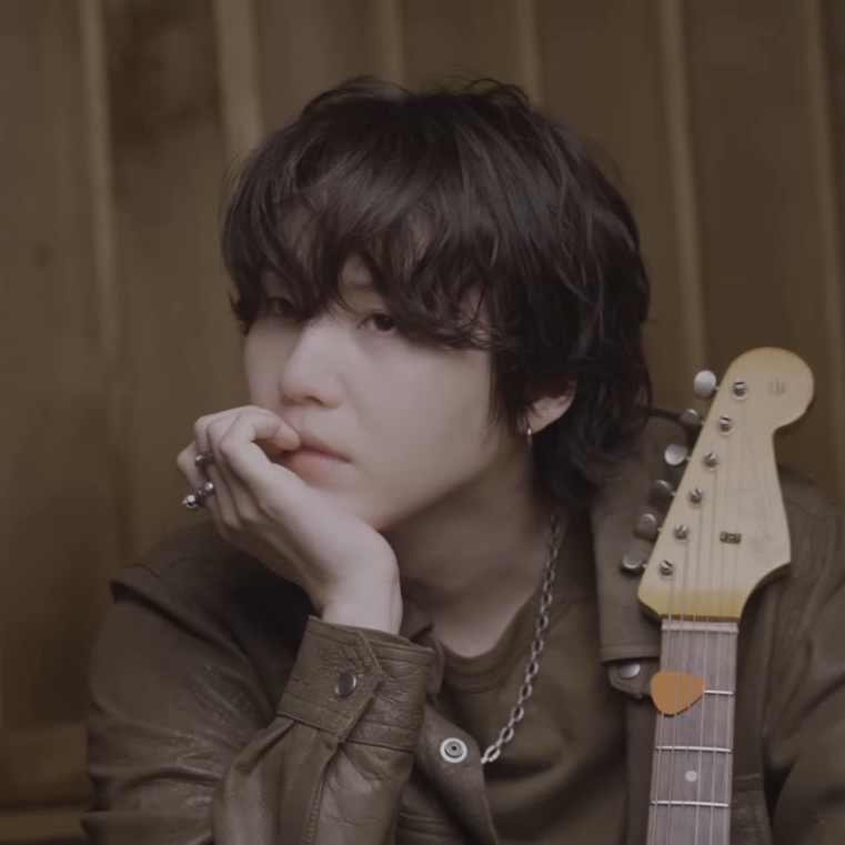 Potret di balik layar SUGA (BTS)