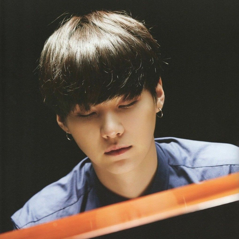 A moment captured by SUGA (BTS)'s fan