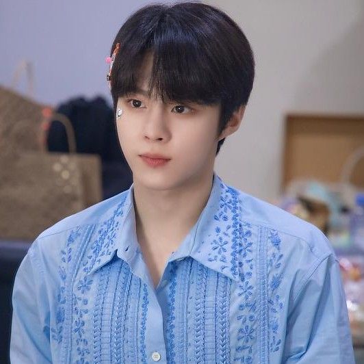 김우석의 비하인드 컷