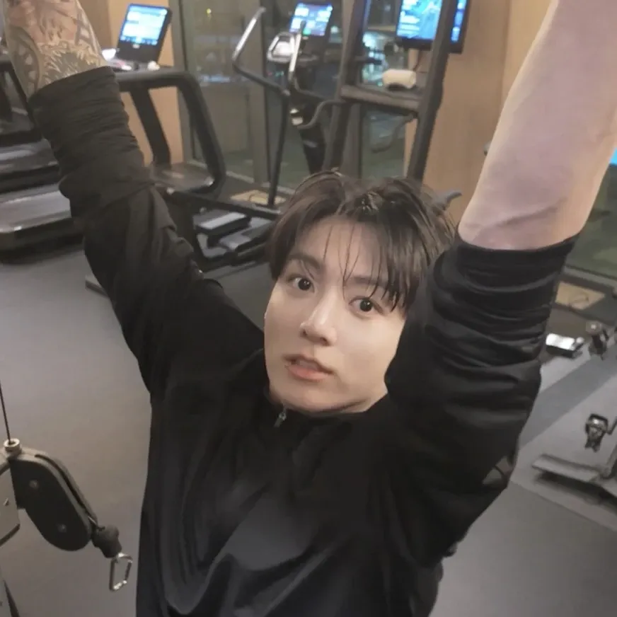 Momen yang diabadikan oleh penggemar Jungkook (BTS)