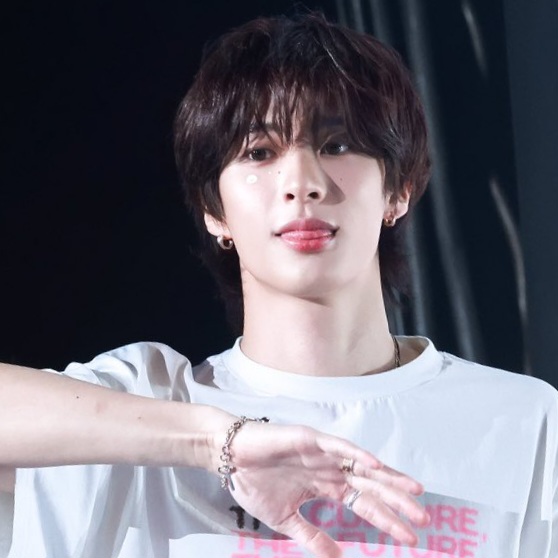 Recent activity shot of Anton (RIIZE)