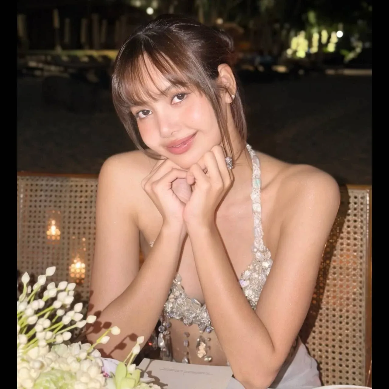 Momen yang diabadikan oleh penggemar Lisa (BLACKPINK)