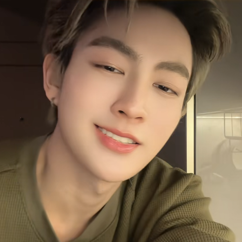 A moment captured by Heart (BUS)'s fan