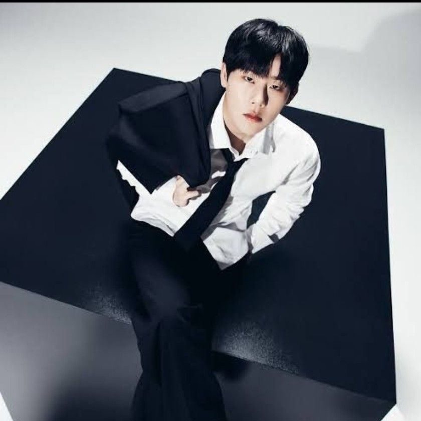 A moment captured by Joohoney (MONSTA X)'s fan