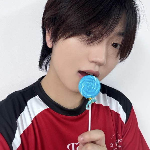 Behind-the-scenes cut of Hanyu (BOY STORY)