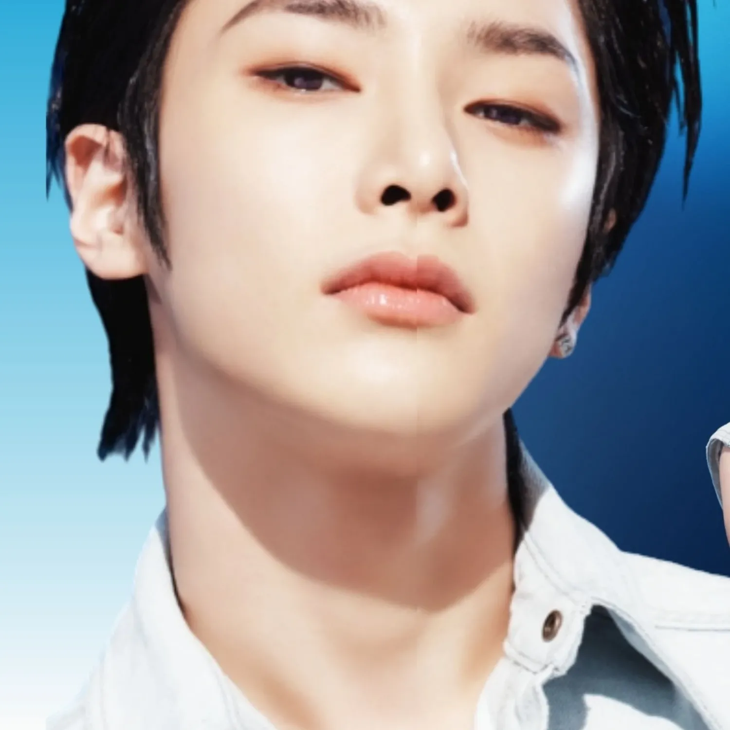 Behind-the-scenes cut of I.N (Stray Kids)