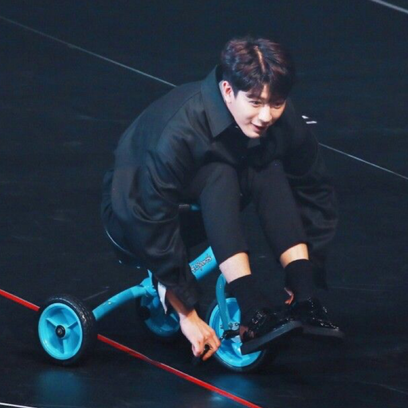 Behind-the-scenes cut of SONG (iKON)